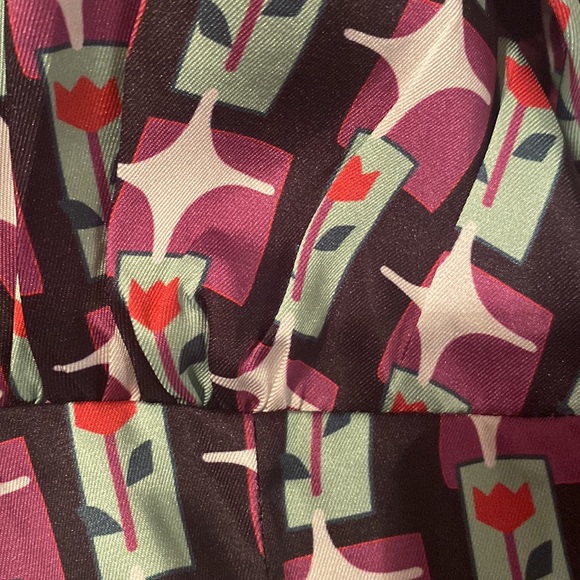 NWT size 10 Glamorous gorgeous retro looking Blouse - Picture 11 of 11